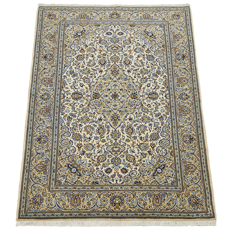 ペルシャ絨毯　（カシャーン産）　サイズ：220×138cm